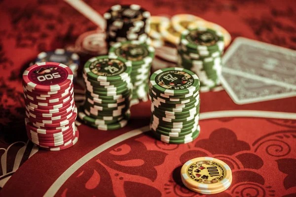 antamtoto Live tables